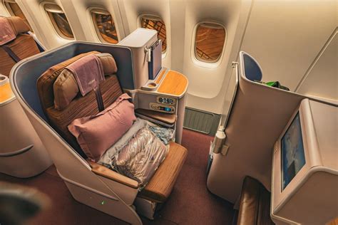 Thai Airways Royal Silk Business Class Review 777.